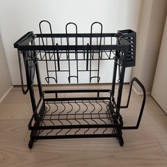 食器棚の画像