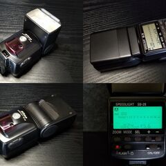 NIKON ニコン デジタル一眼レフ D300 レンズ２本・ストロボ・バッテリーグリップ付き シャッター回数27349の画像