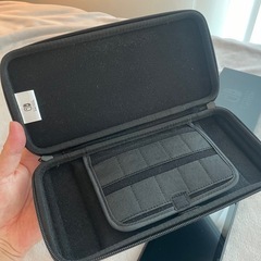 Nintendo Switch本体＋microSD＋ケース の画像