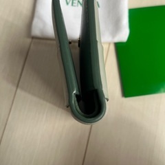 現行NFC 
ボッテガカセット財布の画像