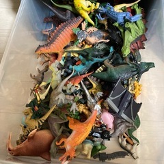 恐竜おもちゃの画像