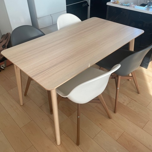 値下げ！　IKEA　ダイニングテーブル　チェア4脚　美品 誓約済み】IKEA家具60,000円相当 ダイニングテーブル、チェア4脚