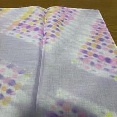 ハンカチ 100円の画像
