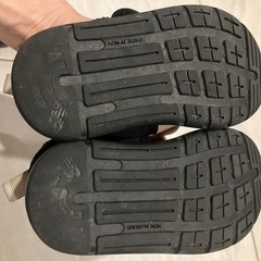 ニューバランス　サンダルの画像