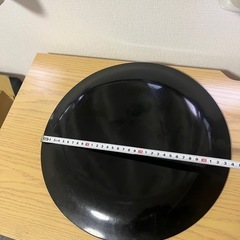 木製飾り皿の画像
