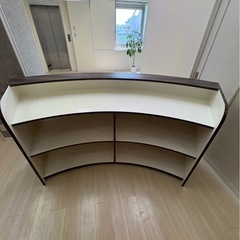 受付カウンター の画像