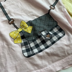 女の子　Tシャツ 130だけど小さめ2枚セットの画像