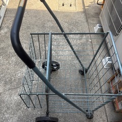 中古、折りたたみ式，軽量台車の画像