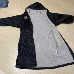 adidasの画像