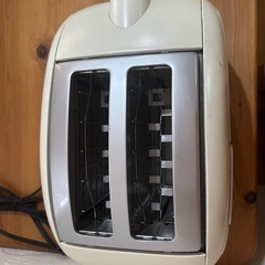 デロンギ　ポップアップトースターの画像
