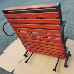 🔴山口市、折りたたみベッド¥12000位⇒中古¥4400🔴実用品です❗🔴マット別売りの画像