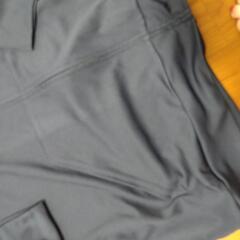 【美品】ラッシュガード（ネイビー、ユニセックス）の画像