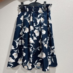 ★美品★膝丈スカートの画像