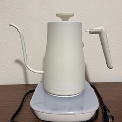 山善 電気ポット 0.8Lの画像