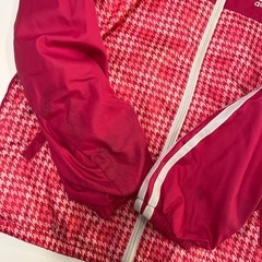 アディダスジャージ　130㎝の画像