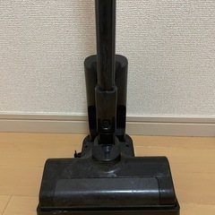  サイクロン式コードレス掃除機の画像