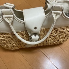 カゴバッグの画像