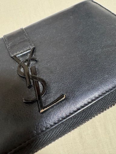 YSL イヴ・サンローラン 長財布