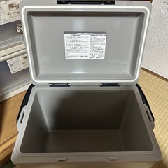 クーラーboxの画像