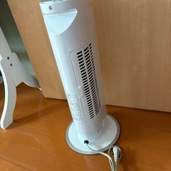 決まりました！　KOHZUMI 送風機能付ファンヒーター KHF-0850 ホット&クール2台の画像