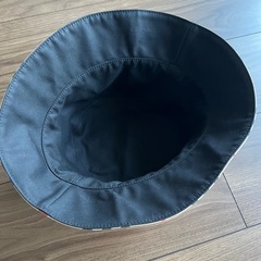BURBERRY（バーバリー） バケットハット　リバーシブルの画像