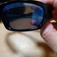 こども用サングラスの画像