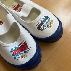 ⑮トミカ 上靴 16cmの画像