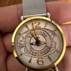 Vivienne Westwood ヴィヴィアンウエストウッド　時計の画像