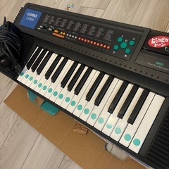 電子ピアノ　casioの画像