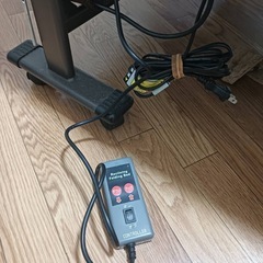 折りたたみ式電動ベットの画像