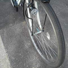 中古自転車３７１１　２７インチ　ギヤなし　LEDダイナモライトの画像