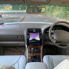 トヨタ セルシオ UCF21型 / 走行少なめ / 高級セダン / 高さ調整サスペンション搭載の画像