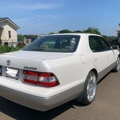 トヨタ セルシオ UCF21型 / 走行少なめ / 高級セダン / 高さ調整サスペンション搭載の画像