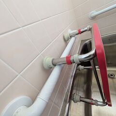介護用　バスチェア・手すり・足置きセットの画像