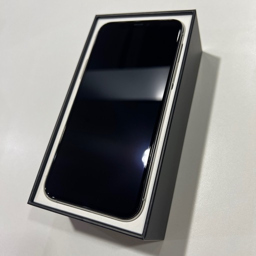 【新品】iPhone11Pro 512GB【販売中
】