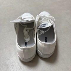 コンバース　25センチ　新品　サイズ間違えの為の画像