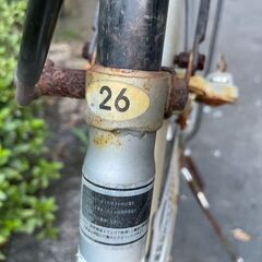 自転車　No.395　シルバー　26インチ　カゴなし　ライトなし　【リサイクルショップどりーむ天保山】の画像