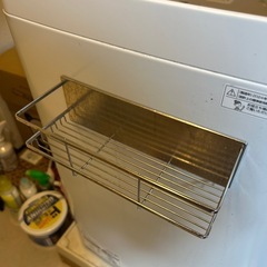 ニトリ　マグネット収納 洗剤ボールストッカー&マグネット オールステンレスボトルラックの画像