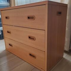 衣類タンス２つセットの画像