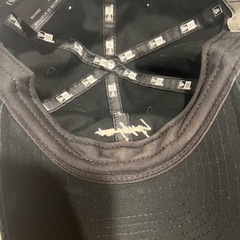 Yohji Yamamoto New Era ブラック キャップ アジャスタブルの画像