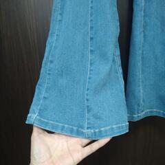 デニム　サロペットの画像