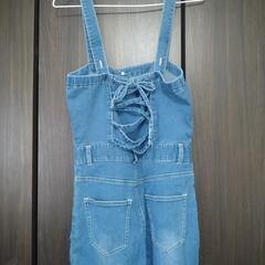 デニム　サロペットの画像