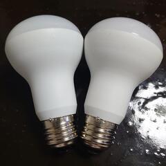 【動作確認済み】（昼白色）ダイソーＬＥＤ電球人感センサー付き2個 の画像