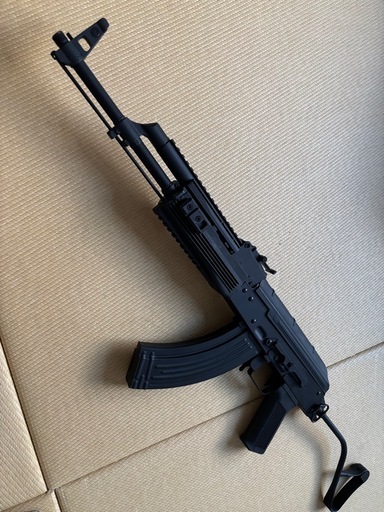 終了　
CYMA ルーマニアタイプ　AK フルメタル