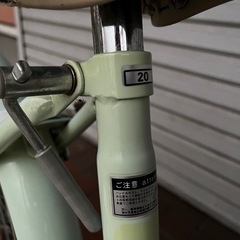 中古自転車　子供用自転車　美品　20インチ  カギ、ライト付きの画像