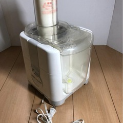 【美品】スムージージューサー T320 🍹 簡単操作でフレッシュジュース作りの画像