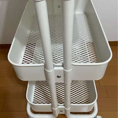 イケア　ロースコグ　ワゴン　白 の画像
