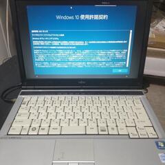 FUJITSU　パソコン　FMV-S8390の画像