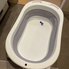 折りたたみ式ベビーバスの画像
