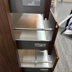 多機能デスクの画像